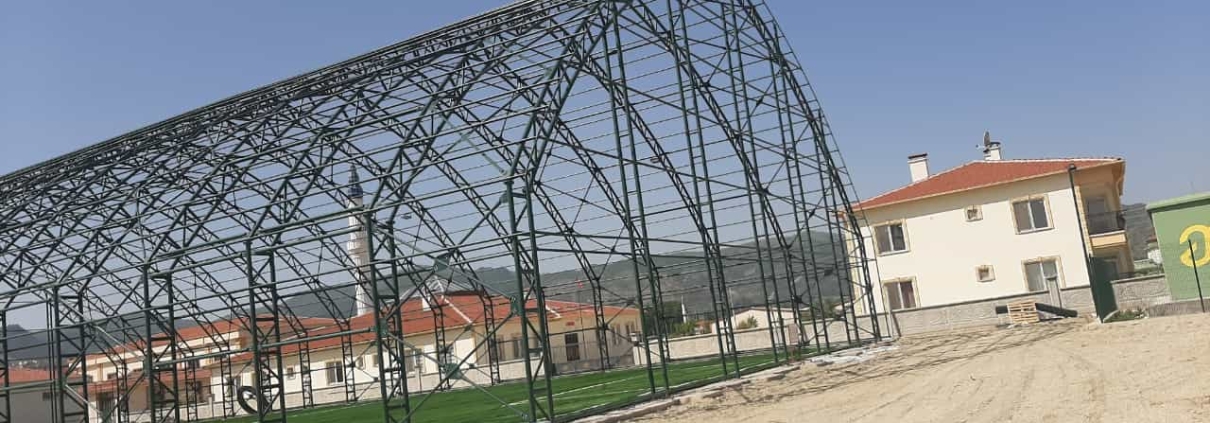 Kapalı Halı Saha Yapımı